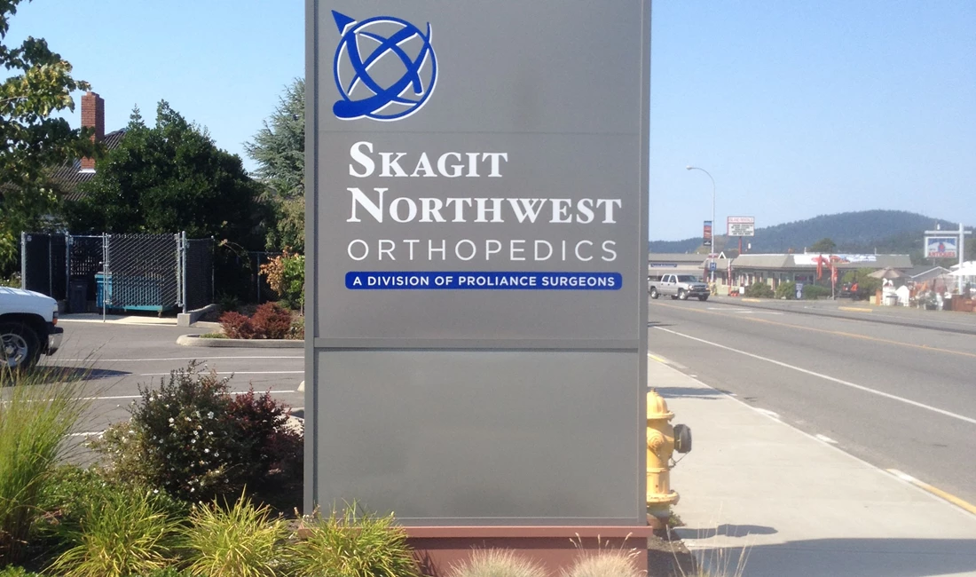  - Illuminated Signage - Lightbox - Skagit Northwest Orthopedics - Anacortes, WA